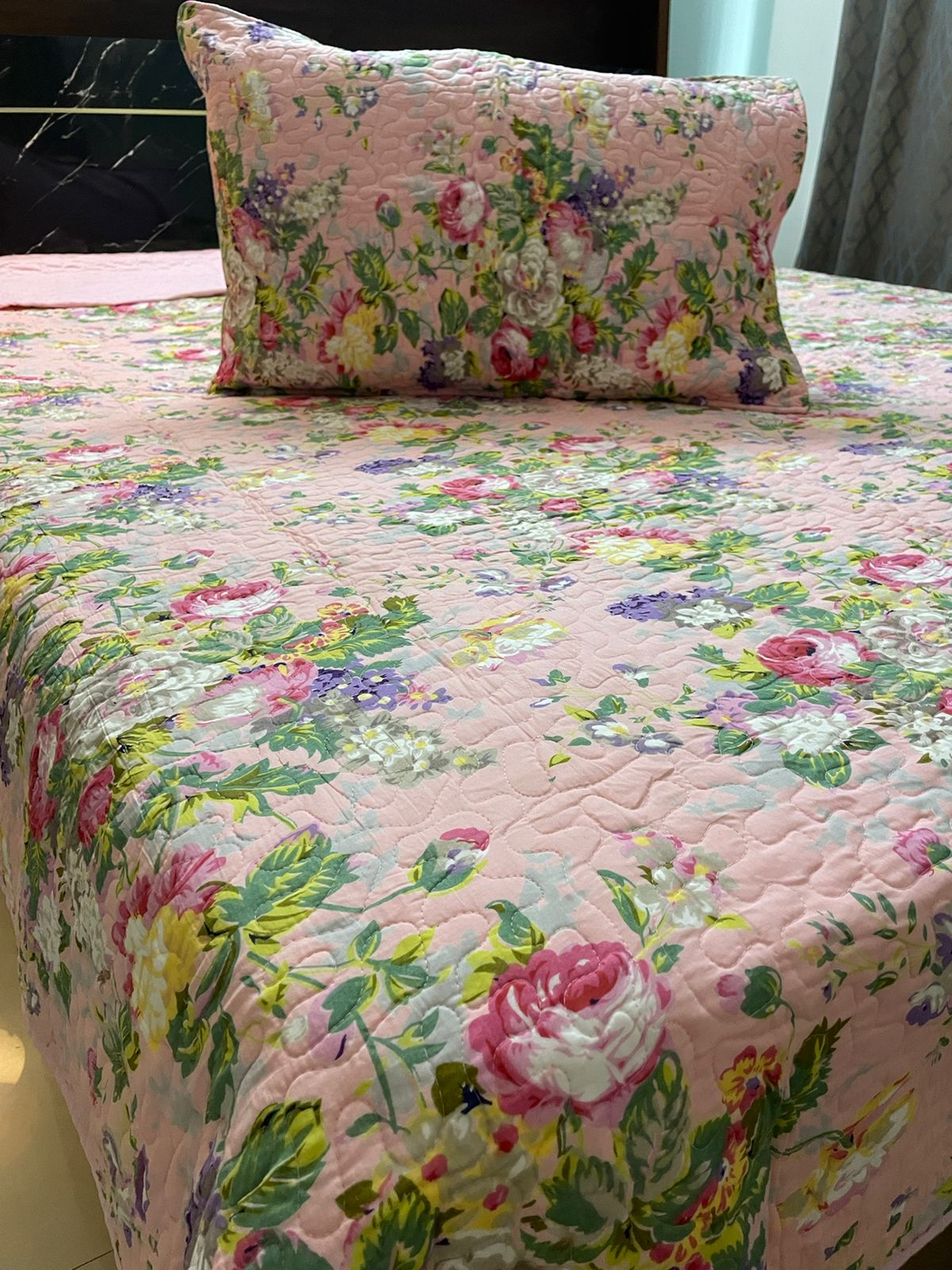 13 Colours Pink Quilted Bedcover