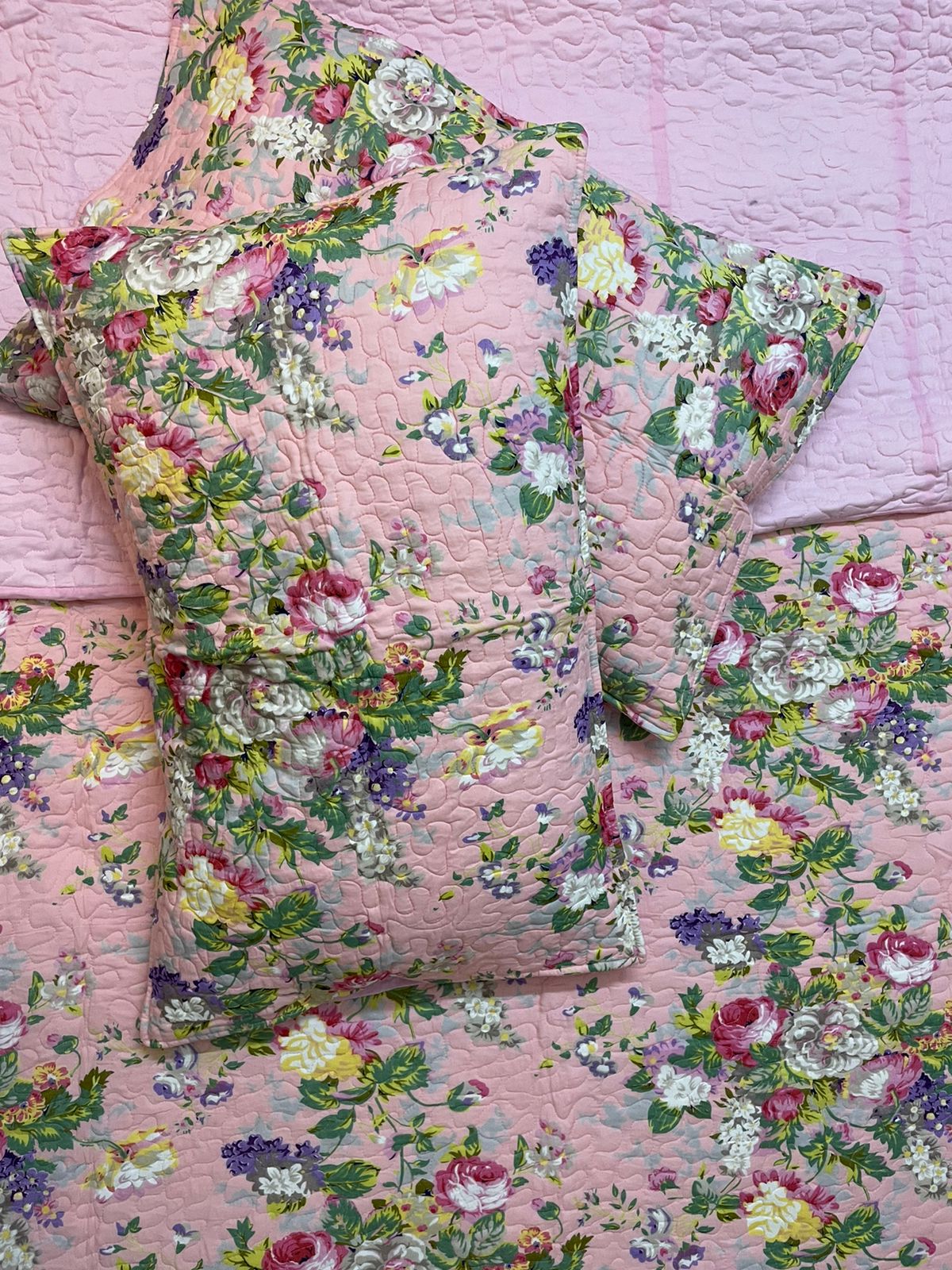 13 Colours Pink Quilted Bedcover