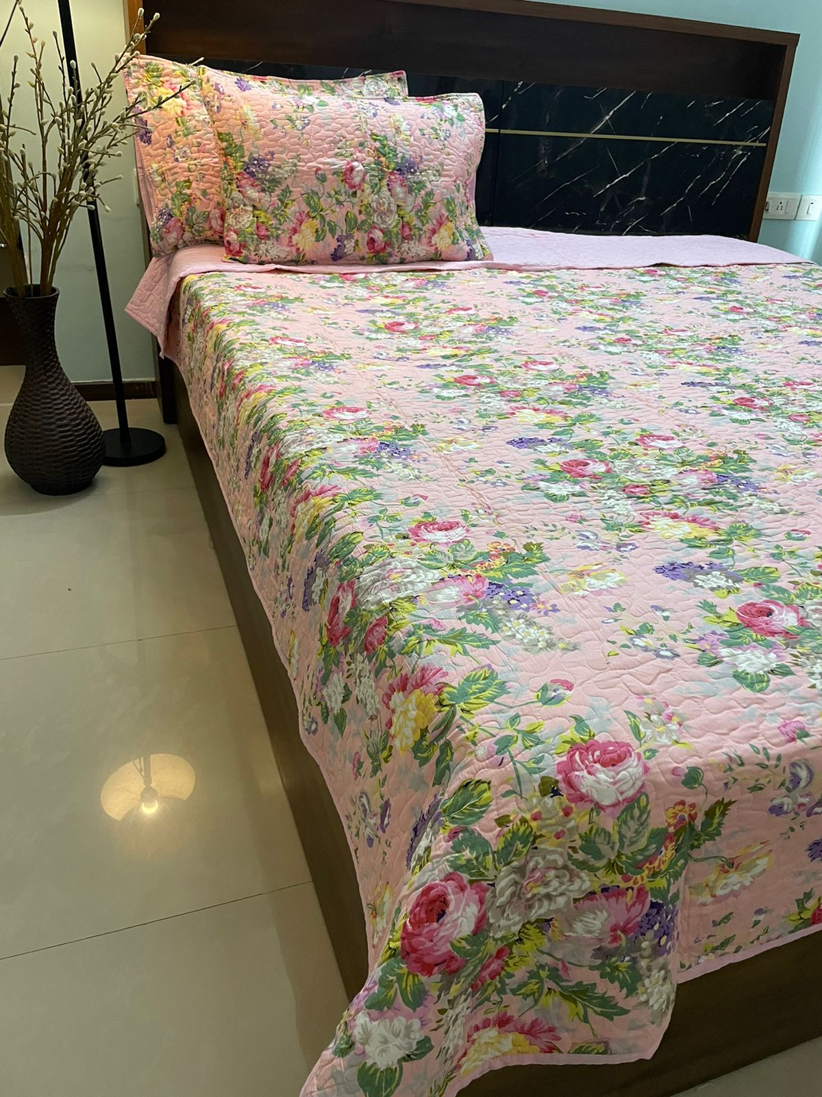 13 Colours Pink Quilted Bedcover