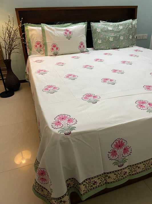 Pink Green Lily Double Bedhseet